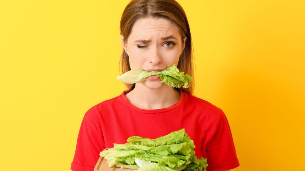 dieta restritiva
passar fome
dieta com restrição calórica
alface
dieta para perder peso